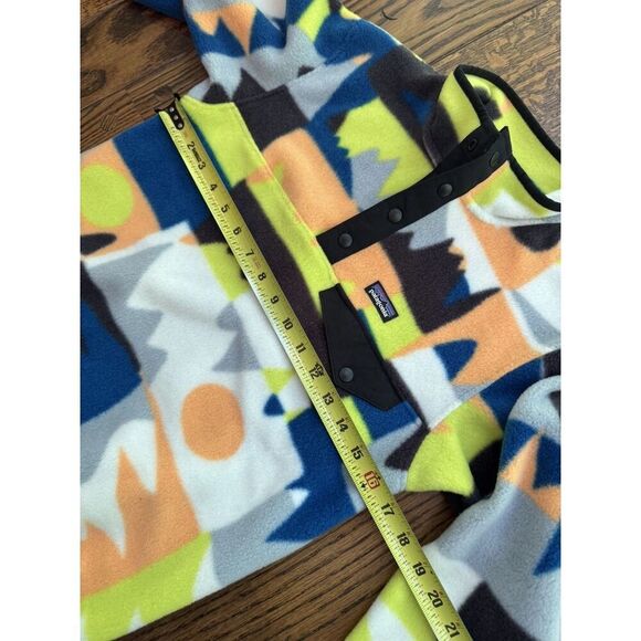 Patagonia Kid's Lightweight Synchilla Snap-T Frontera Endless Blue Medium 10 NWT - Picture 6 of 6